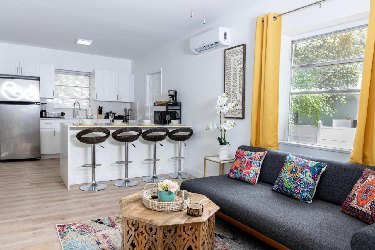 Beautiful Casita With King Bed And Private Patio Close To Calle 8, Mia Airport, Coral Gables Miami Exterior foto